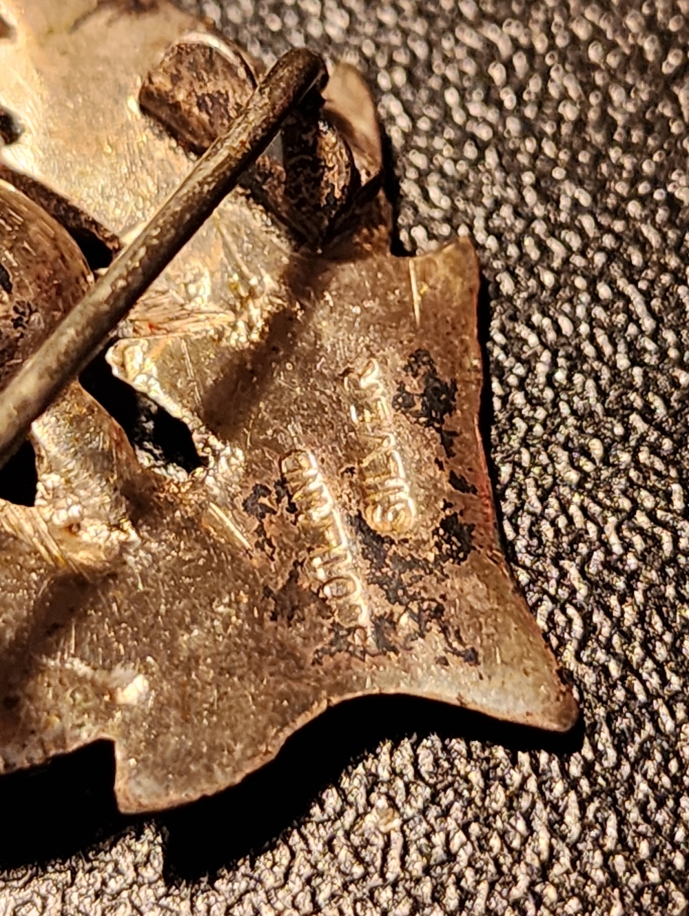 Silver Leaf Crystal Accent Pin - Picture 3 of 3